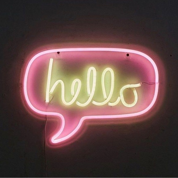 Meet your Posher, Niki - Picture 1 of 1